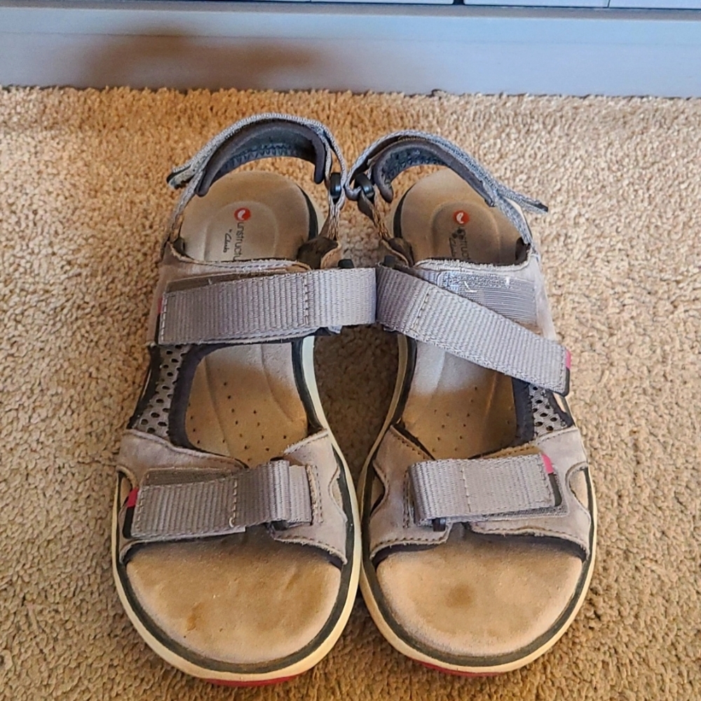 Clarks velcro sandal